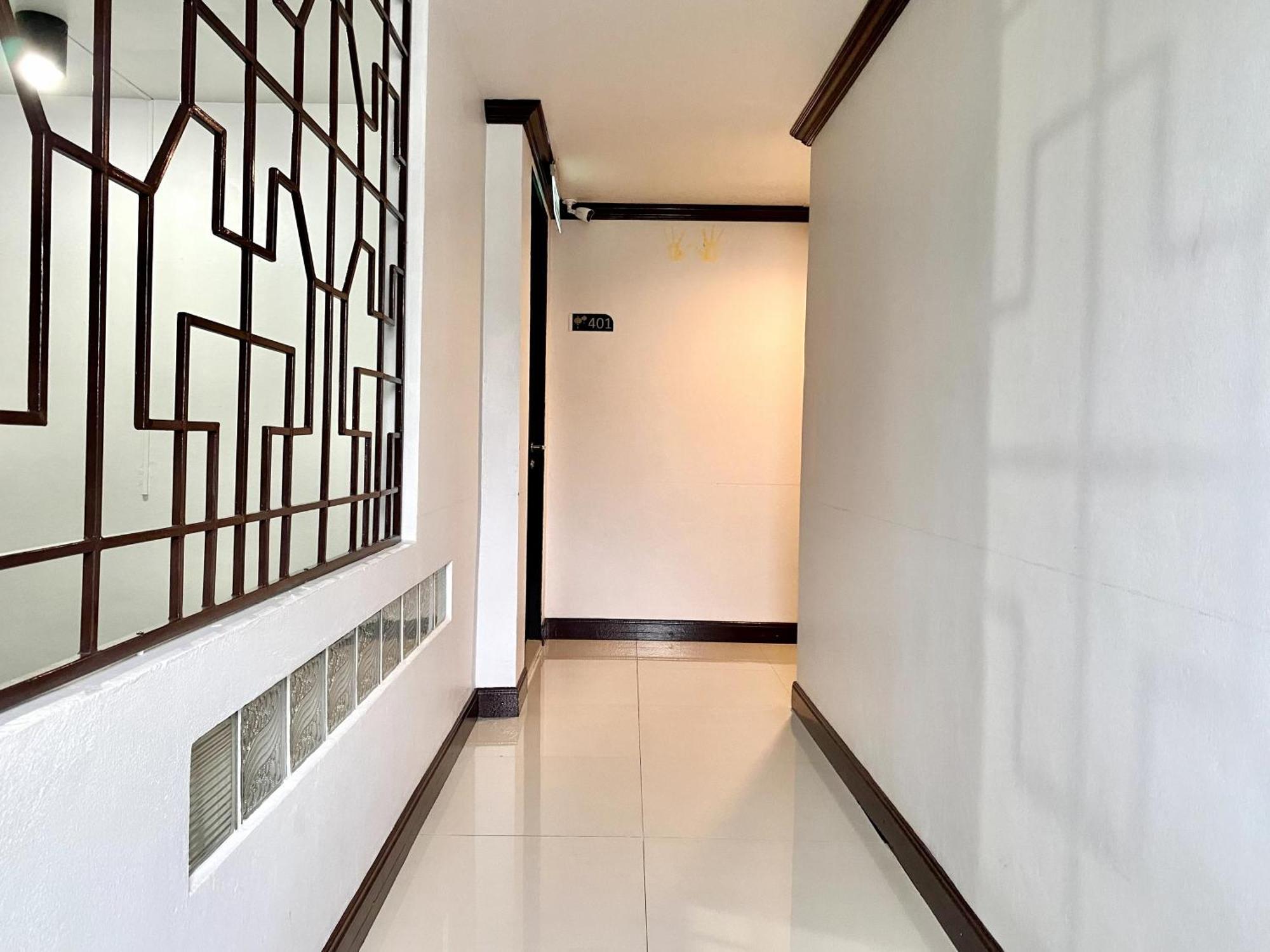 Sunray Beach Hotel Patong Exterior photo
